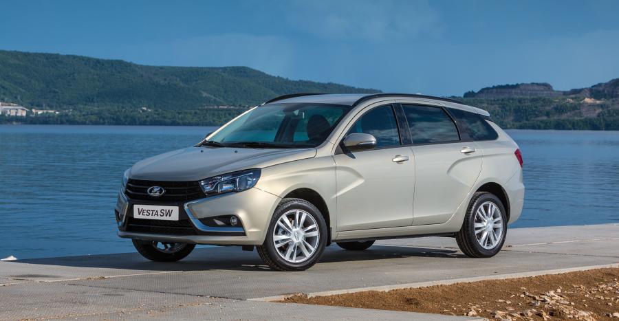  Lada Vesta SW 2017 года  (фото 1 из 7)